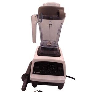 Vitamix Professional Grade Blender White 64 Oz. Pitcher Low Profile Model VM0197